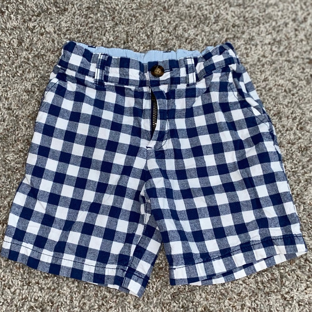 Carter’s Blue and White Checkered Shorts size 3t